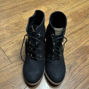 Nautica black boots size 10